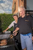 Country Pathfinder Motor Inn