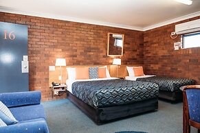 Country Pathfinder Motor Inn