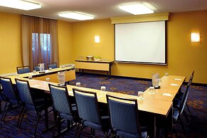 Courtyard Chicago Waukegan Gurnee