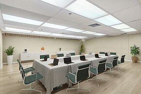 Aston Waikiki Sunset