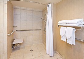 Holiday Inn Springdale/Fayetteville Area by IHG