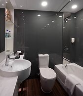 Stanford Hotel