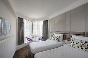 Stanford Hotel