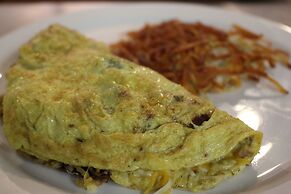 O'cairns Inn & Suites