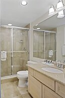 Reefhouse Resort & Marina