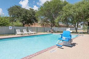 Days Inn by Wyndham Bryan College Station