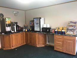 Days Inn by Wyndham Salem, Illinois