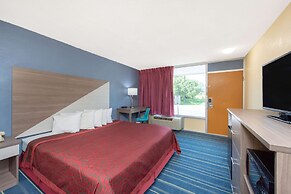 Days Inn by Wyndham Salem, Illinois