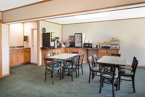 Days Inn by Wyndham Salem, Illinois
