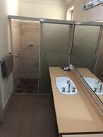 Countryman Motor Inn