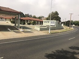 Countryman Motor Inn