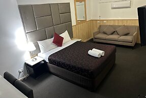 Countryman Motor Inn