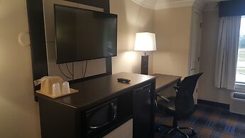 Regency inn and Suites