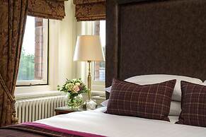 Macdonald Kilhey Court