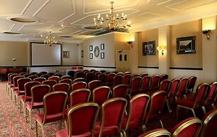 Macdonald Kilhey Court