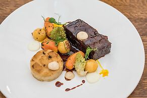 The Maids Head Hotel