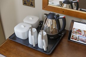 The Maids Head Hotel