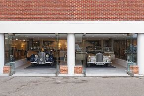 The Maids Head Hotel