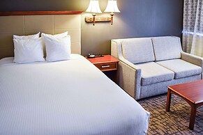 Comfort Inn & Suites Downtown Tacoma