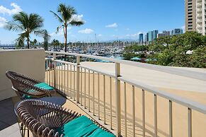 Ilikai Hotel & Luxury Suites