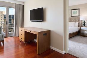 Ilikai Hotel & Luxury Suites