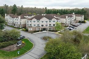 AVIA Residences on Research - Extended Stay