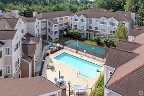 AVIA Residences on Research - Extended Stay