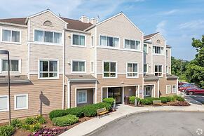 AVIA Residences on Research - Extended Stay