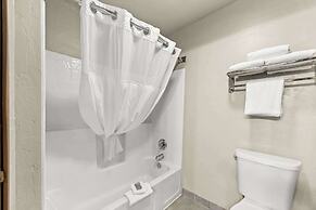 Best Western Inn At The Rogue