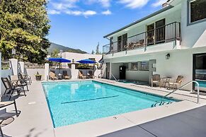 Best Western Inn At The Rogue