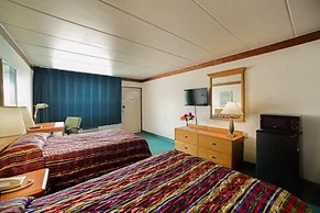 Loyalty Inn Maryville