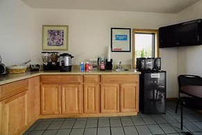 Loyalty Inn Maryville
