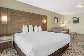 Best Western Plus Grand Manor Inn