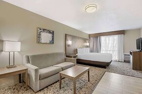 Best Western Plus Grand Manor Inn