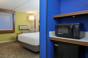 Holiday Inn Express Milwaukee-West Medical Center by IHG