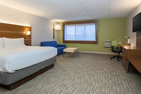Holiday Inn Express Milwaukee-West Medical Center by IHG