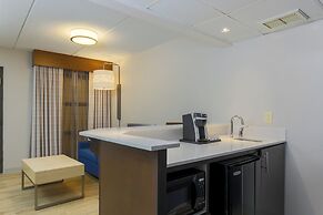Holiday Inn Express Milwaukee-West Medical Center by IHG