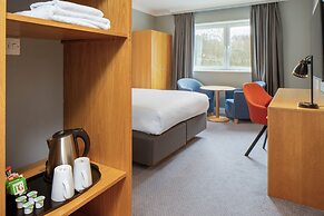 Holiday Inn Edinburgh by IHG