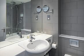 Holiday Inn Edinburgh by IHG