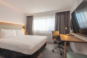 Holiday Inn Edinburgh by IHG