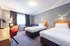 Holiday Inn Edinburgh by IHG