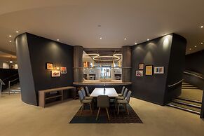 Holiday Inn Edinburgh by IHG