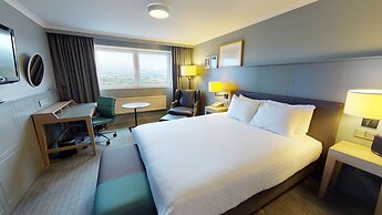 Holiday Inn Edinburgh by IHG