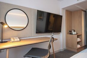 Holiday Inn Edinburgh by IHG