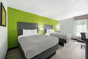 Quality Inn Clarksville - Exit 11