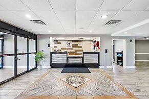 Quality Inn Clarksville - Exit 11