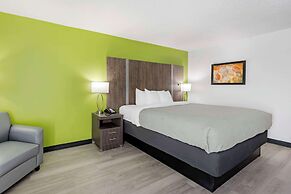 Quality Inn Clarksville - Exit 11