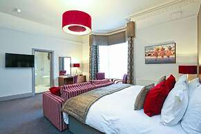 The Belmont Hotel