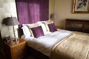The Belmont Hotel