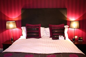 The Belmont Hotel